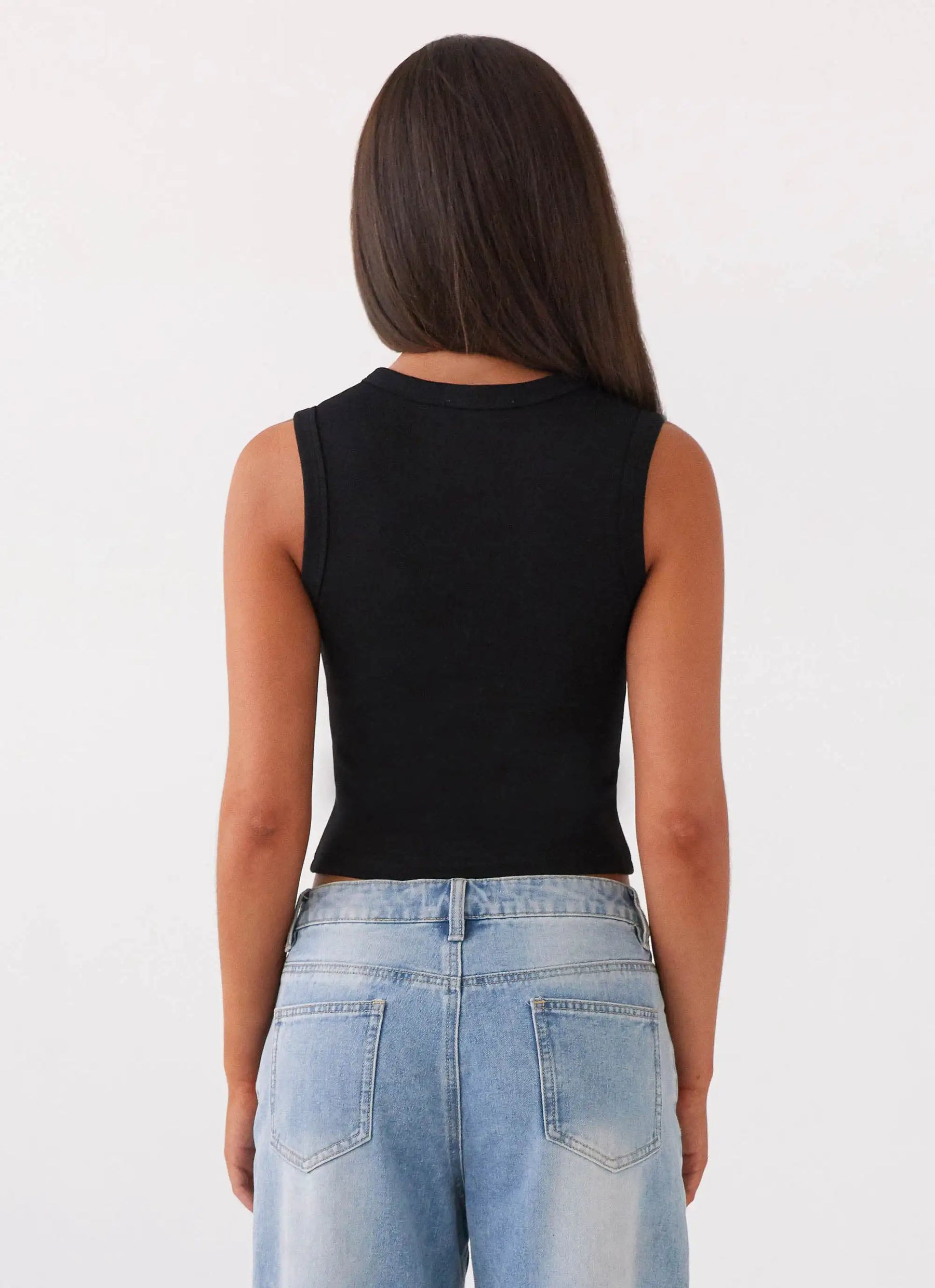 Noa Buttoned Crop Vest