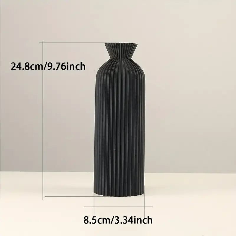 Minimal Tabletop Vase